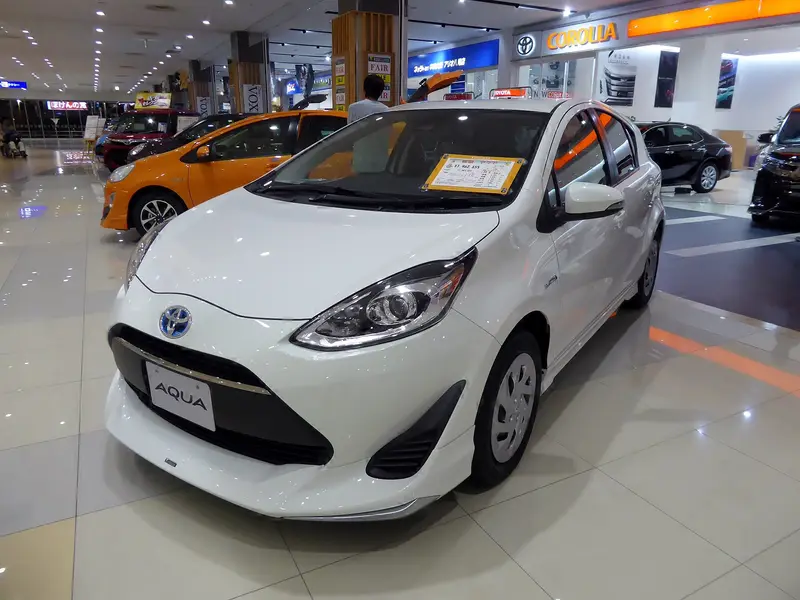2022 Toyota Aqua, front