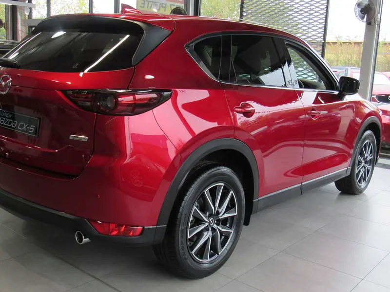 2017 Mazda CX-5, rear